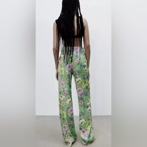 EUC Zara Green Floral Full Length Satin Effect Pants Size XS